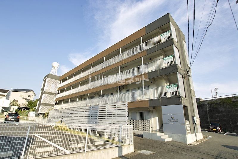 PIVOTマンション広沢の外観画像