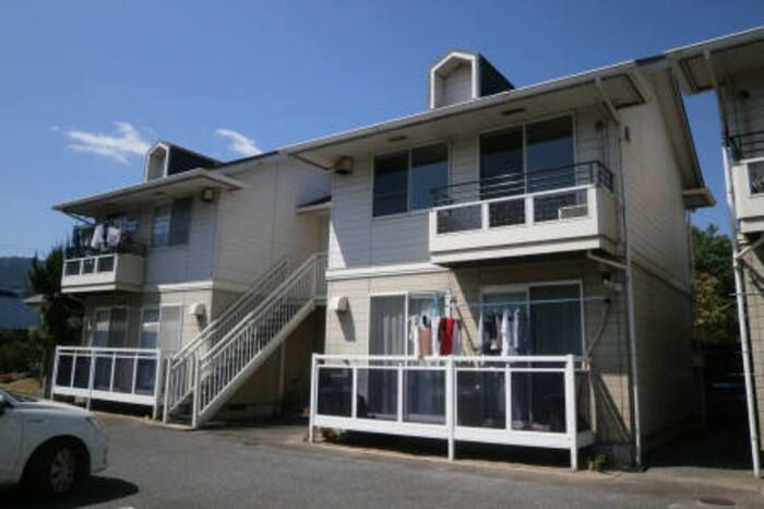 ロータス182 A棟の外観画像