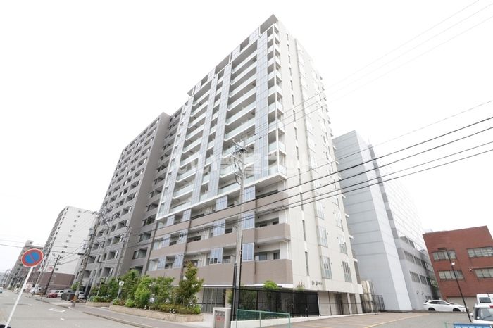プレミスト金沢駅西本町 1004の外観画像