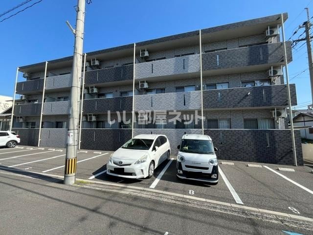 エストピア七番館の外観画像