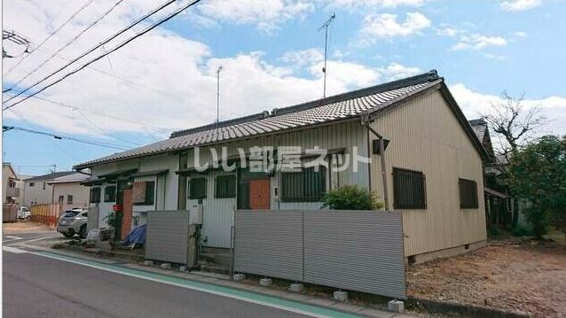 北外山貸家の外観画像