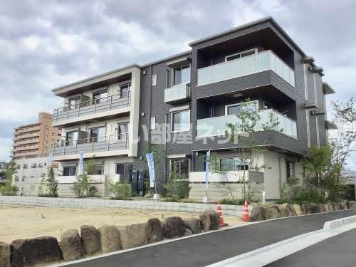 クレストヴェールVの外観画像