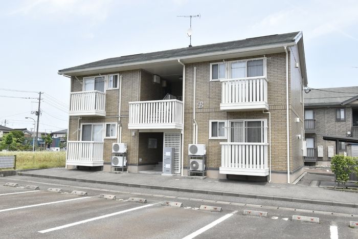 BEST HOUSE Bの外観画像