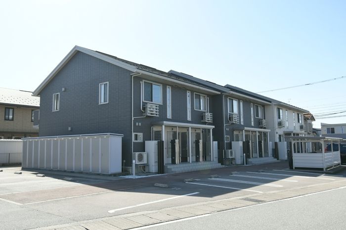 ルミエールエヴァーの外観画像
