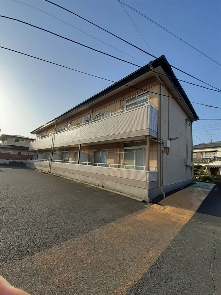 サンヒルズ鷹丘 Cの外観画像