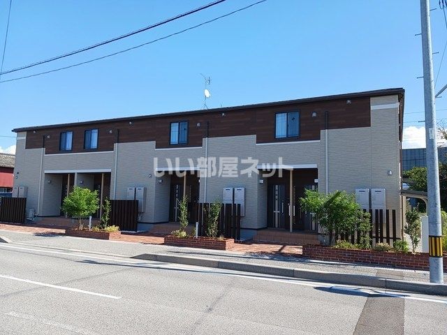 フローラ愛知川の外観画像