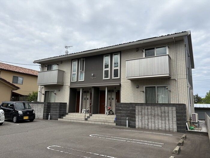トラペジウムの外観画像