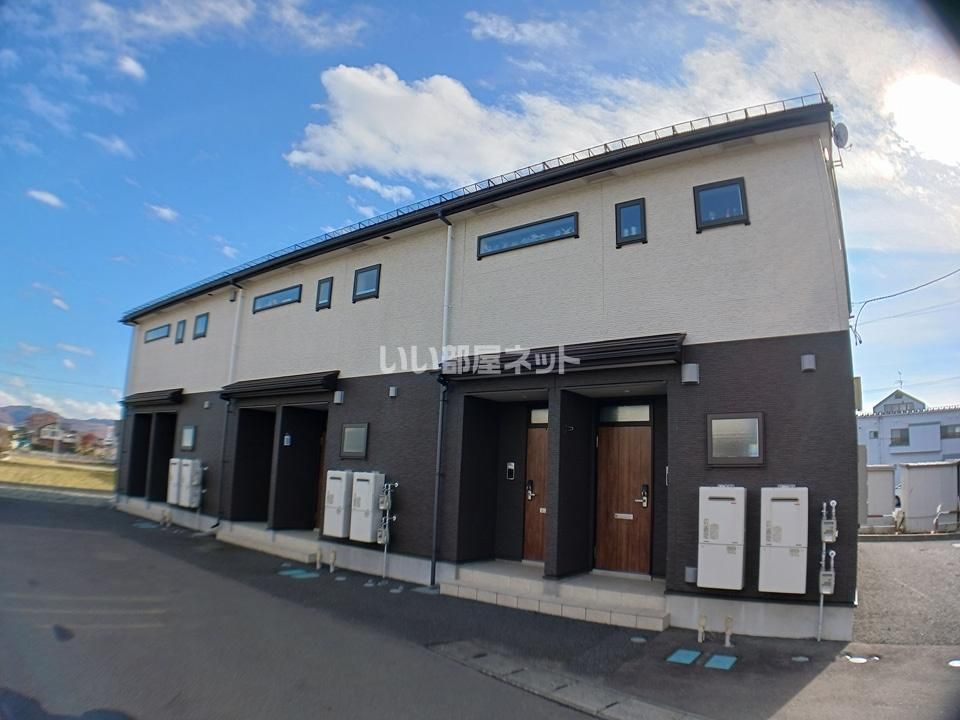 アクアコートD棟の外観画像