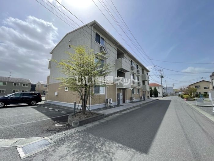 シャールポンドⅤの外観画像