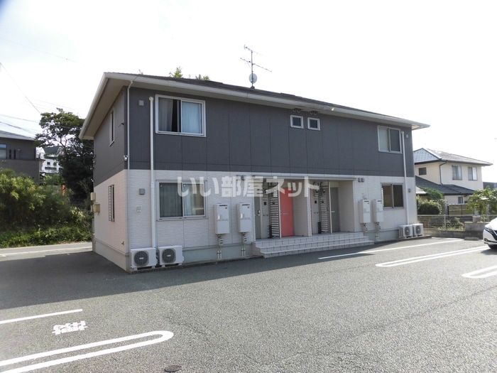 ルミエール B棟の外観画像