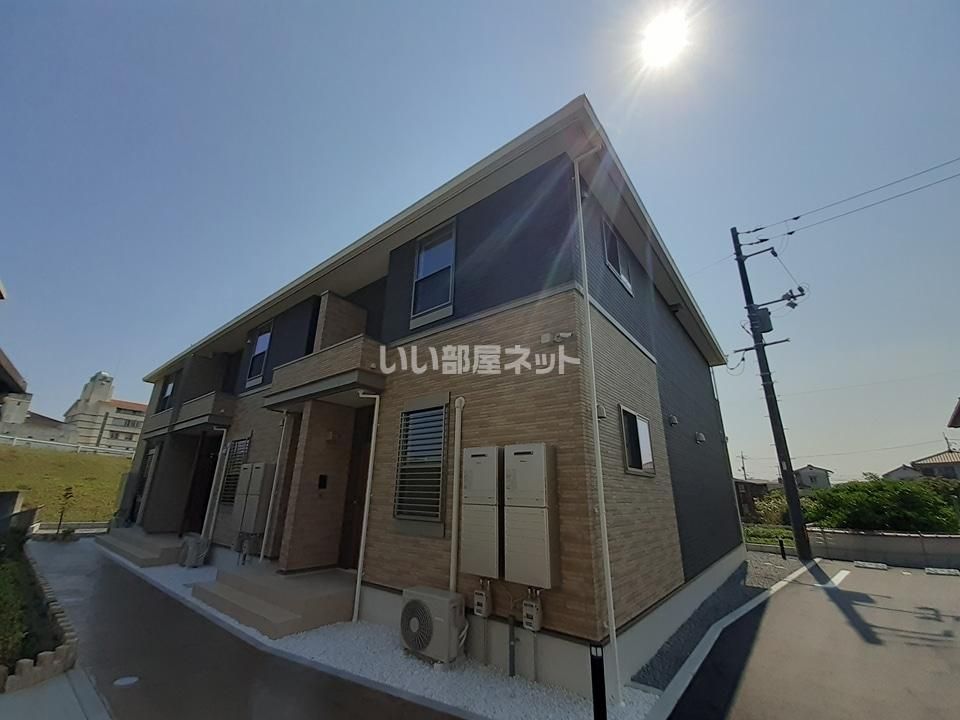 アルキメデスの外観画像