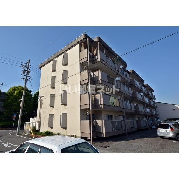 ハイツ藤静の外観画像