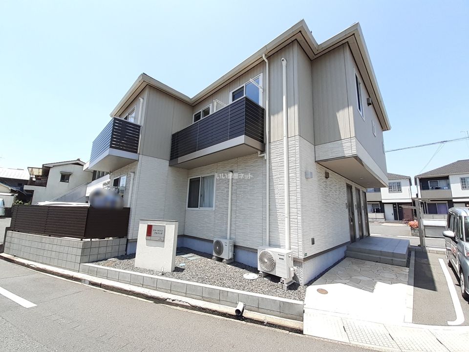 シャーメゾンクルジュⅡの外観画像