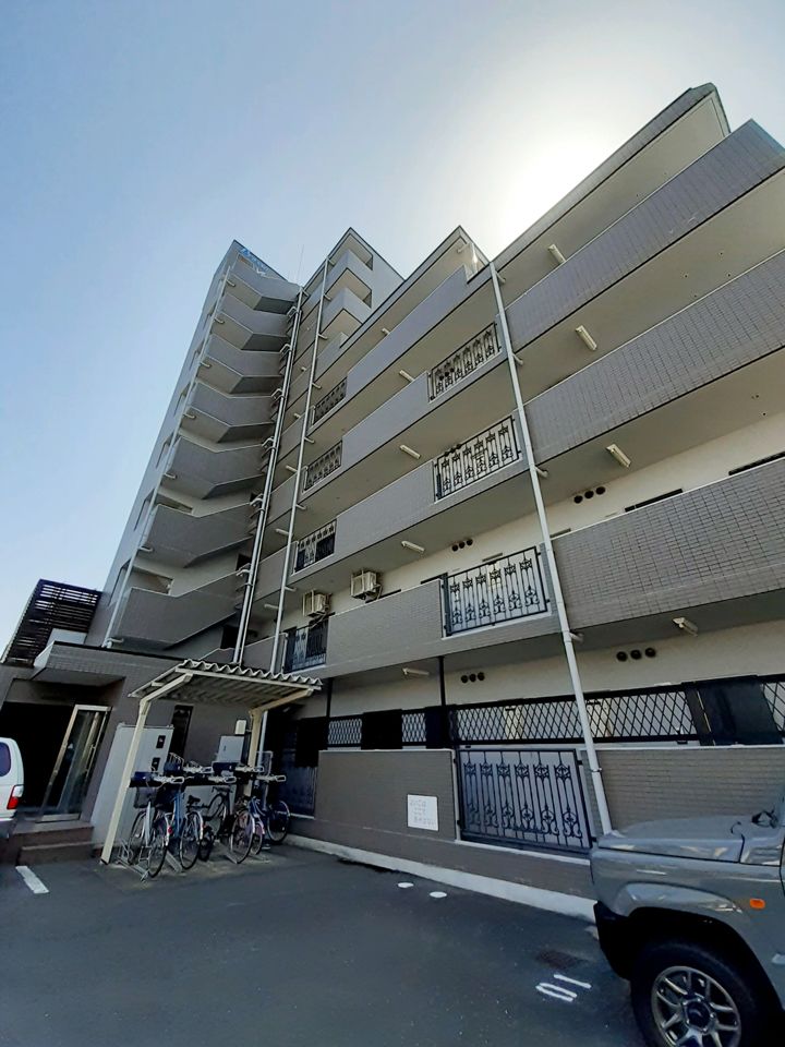 プレッソ吉田の外観画像