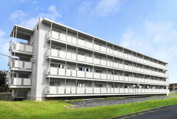 ビレッジハウス日立4号棟の外観画像