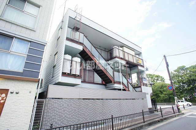 マンションシャトウの外観画像