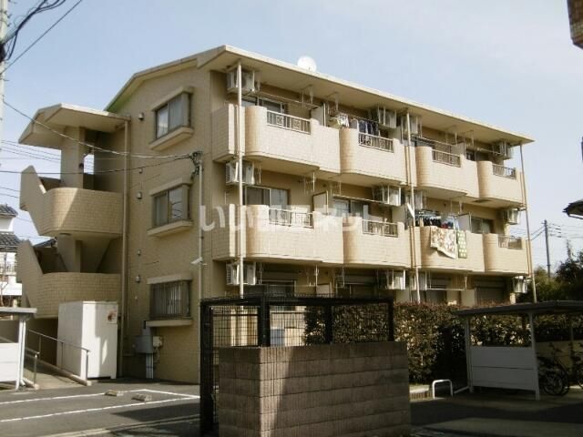 クラベールの外観画像