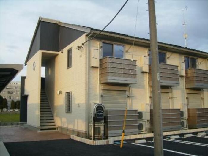 レセンテ新田原 Ⅱの外観画像