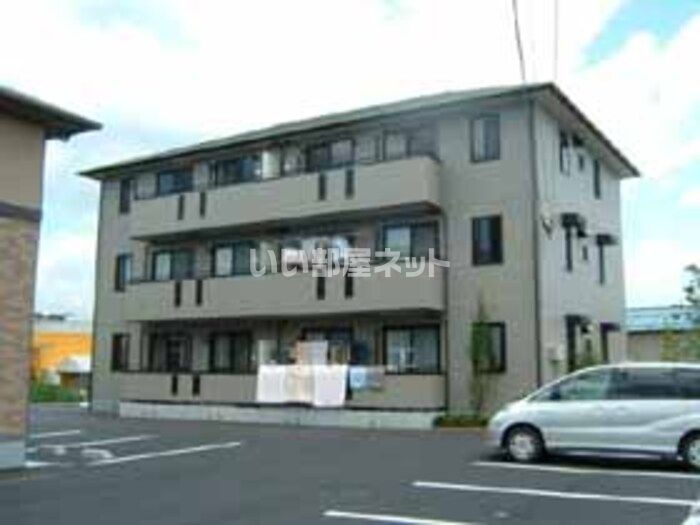 リヴェール豊饒 A棟の外観画像