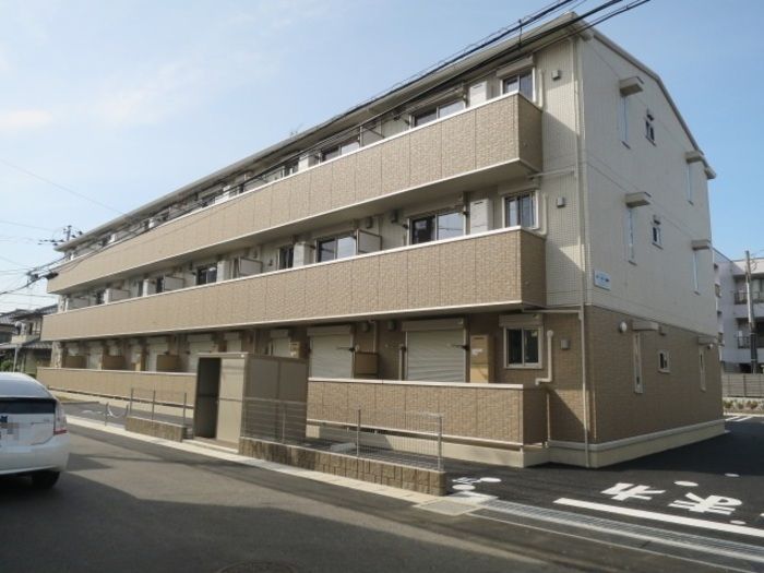 パインヒルズ胡録台の外観画像
