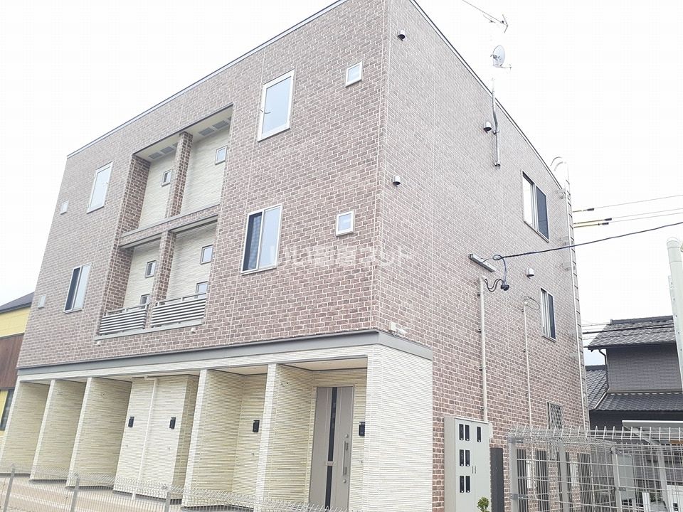 シュロス伏見の外観画像