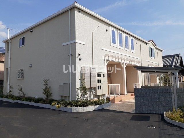 モデルヌ・シスの外観画像