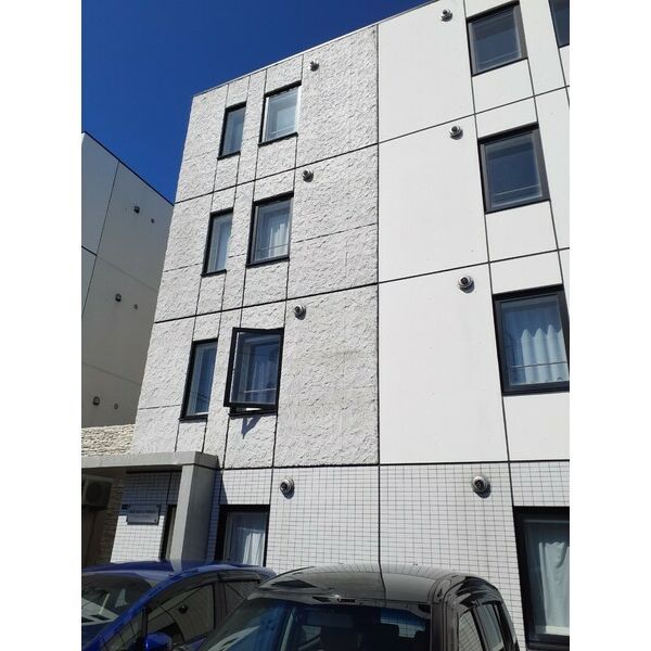 DUE CASA COMODOの外観画像