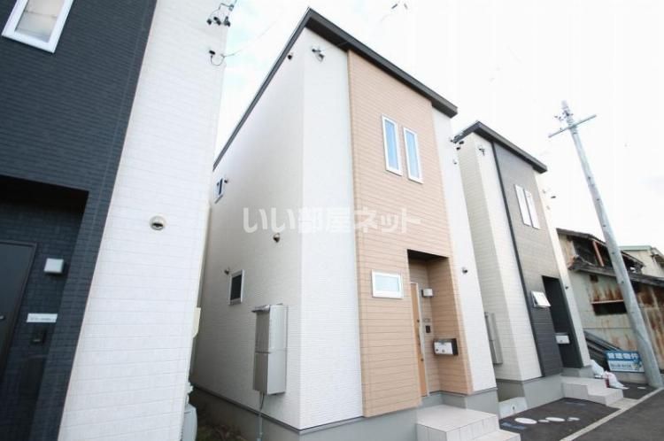 Land court 河原田駅 B棟の外観画像