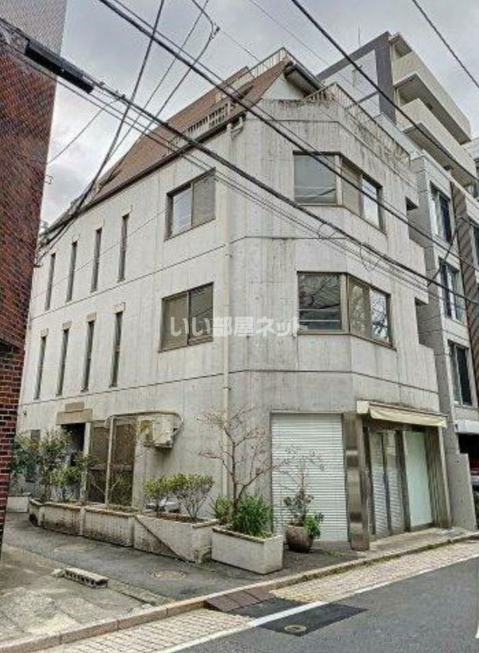 三栄杉本ビルの外観画像