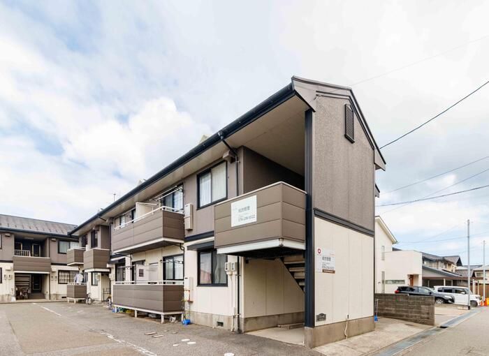 ヴァンプレジール B棟の外観画像