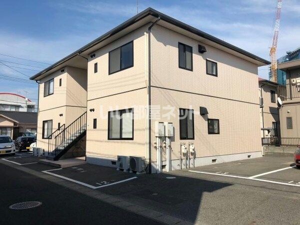 ブランネージュ医大前7の外観画像