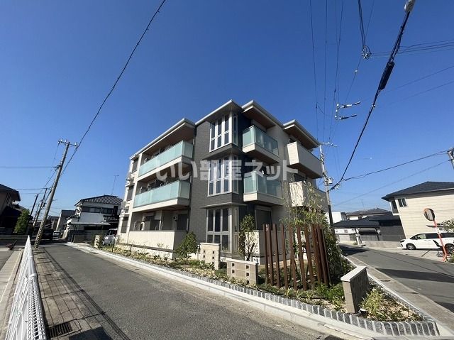 Montagne東高松(モンターニュヒガシタカマツ)の外観画像