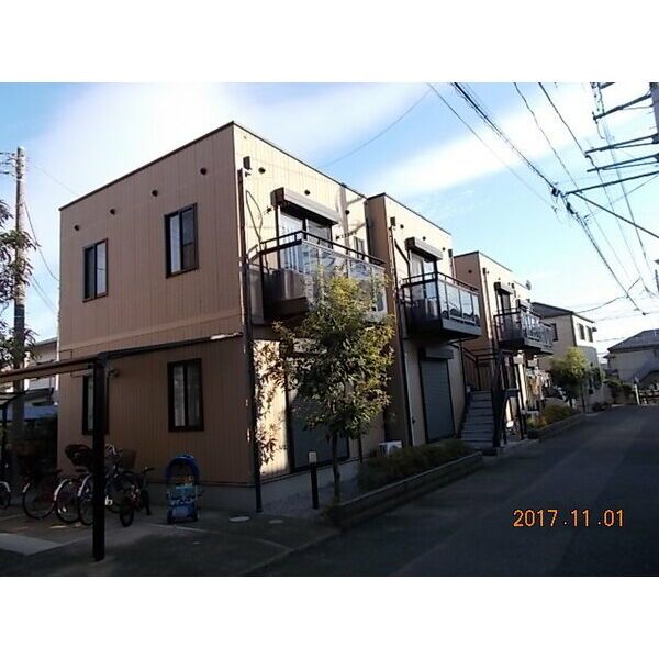 グランシャリオ弐番館の外観画像