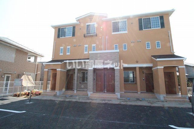 アルバ・ガーデンの外観画像