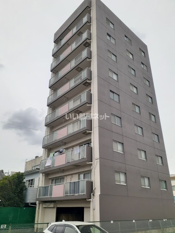 ジナ東海の外観画像