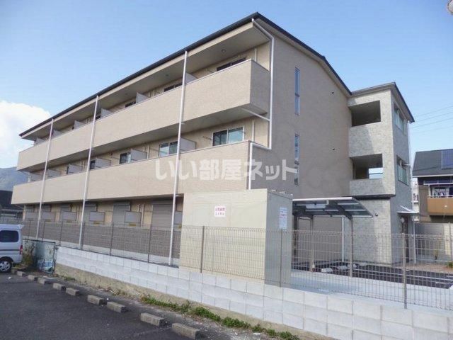 アンプルール フェール エビンルードの外観画像