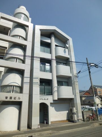 シャトレK&Mの外観画像