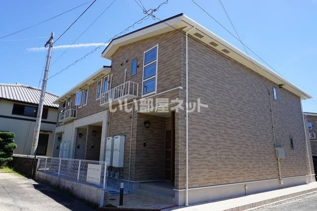 カーサ アルベロディピノAの外観画像