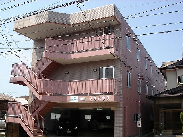 ミキハウスの外観画像