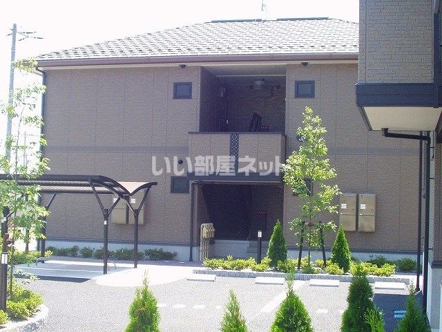 ロイヤルステージAの外観画像