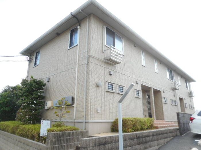 セレッソ カジェ C棟の外観画像