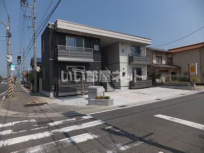 シャーメゾン多治米の外観画像