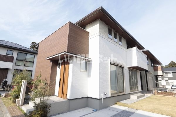 守谷市松並青葉4丁目戸建の外観画像