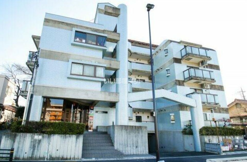 シルクロードハイツの外観画像