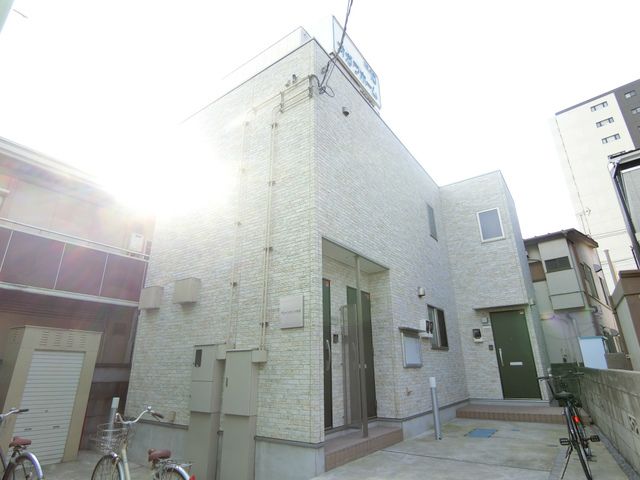 グリーンメゾン中央の外観画像