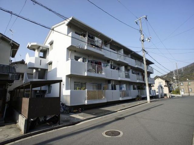 ジャルダンヒヤマの外観画像