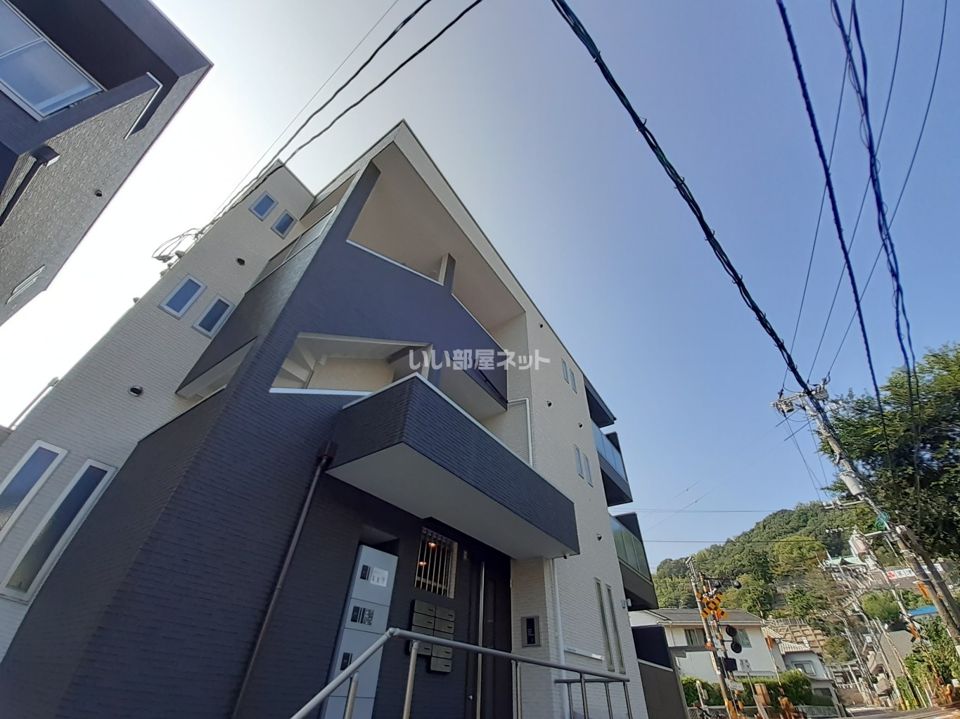 Regalest Briller(ブリエ)旧称:草津駅前2の外観画像