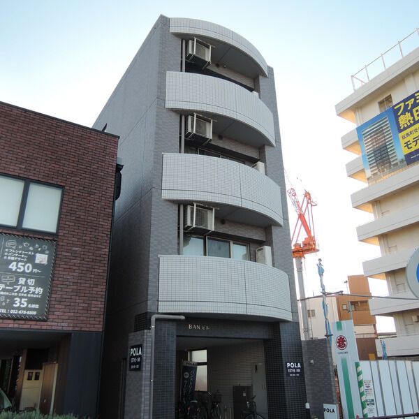 BANビルの外観画像