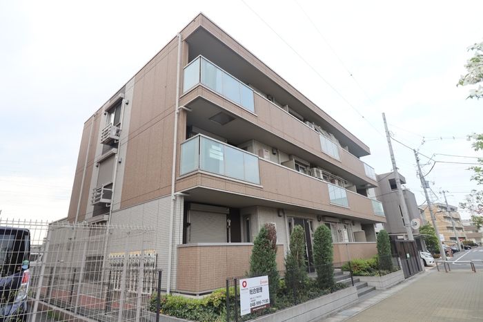 スカイパークYASHIOの外観画像