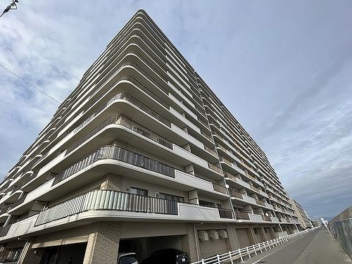 パラッシオ楽々園シービスタの外観画像
